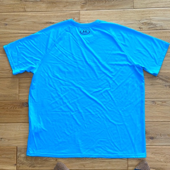 Under Armour t-shirt - Picture 4 of 5